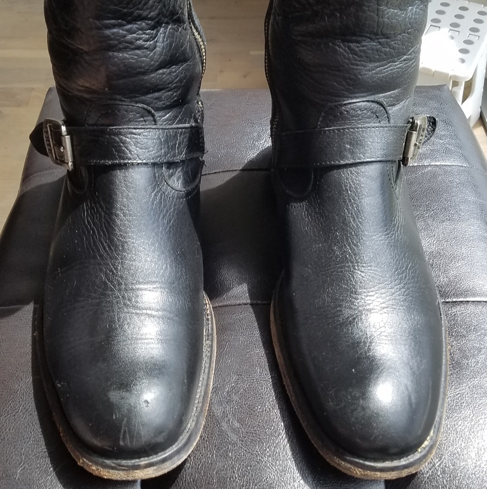 Frye Jackson Inside Boots